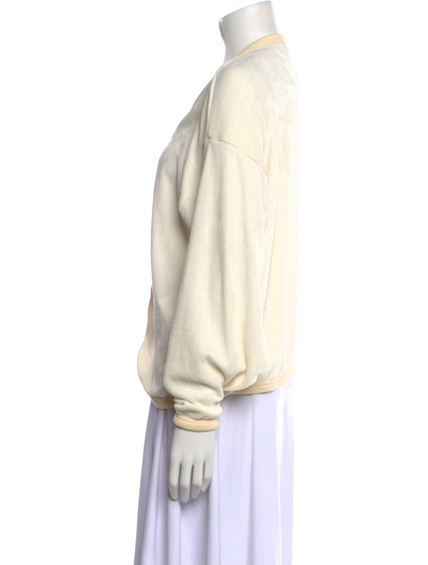 DONNI. V-Neck Sweater