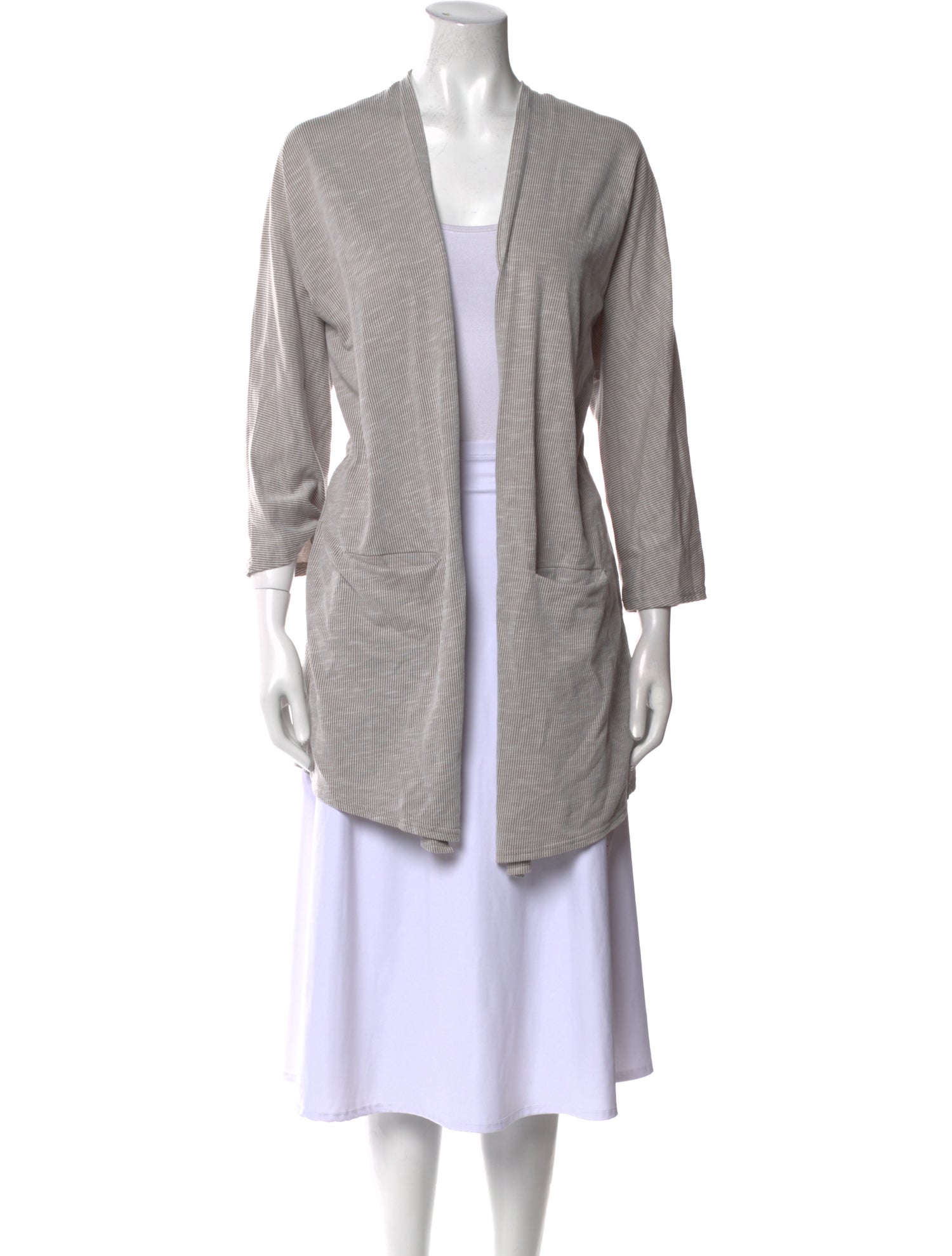 DONNI. V-Neck Sweater