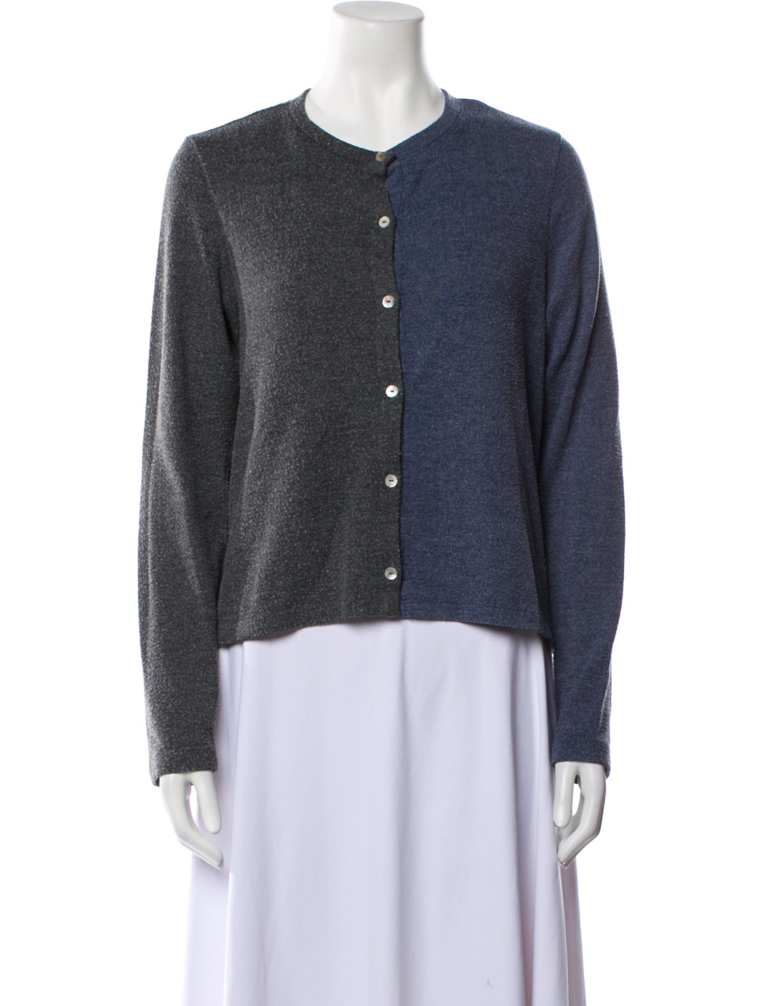 DONNI. V-Neck Sweater