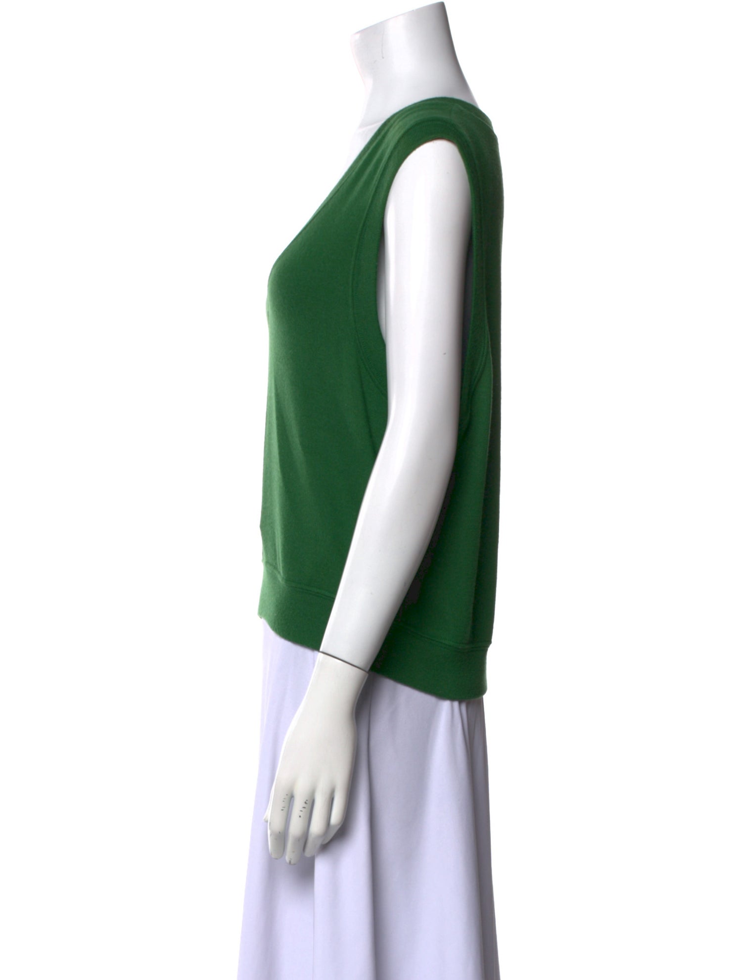 DONNI. V-Neck Sweater