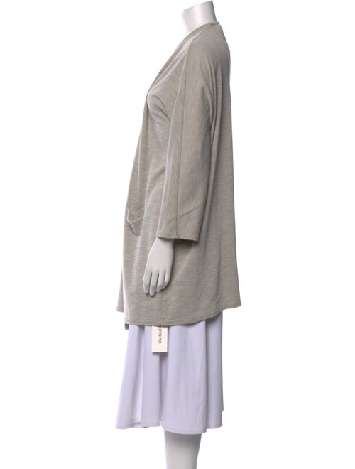 DONNI. V-Neck Sweater