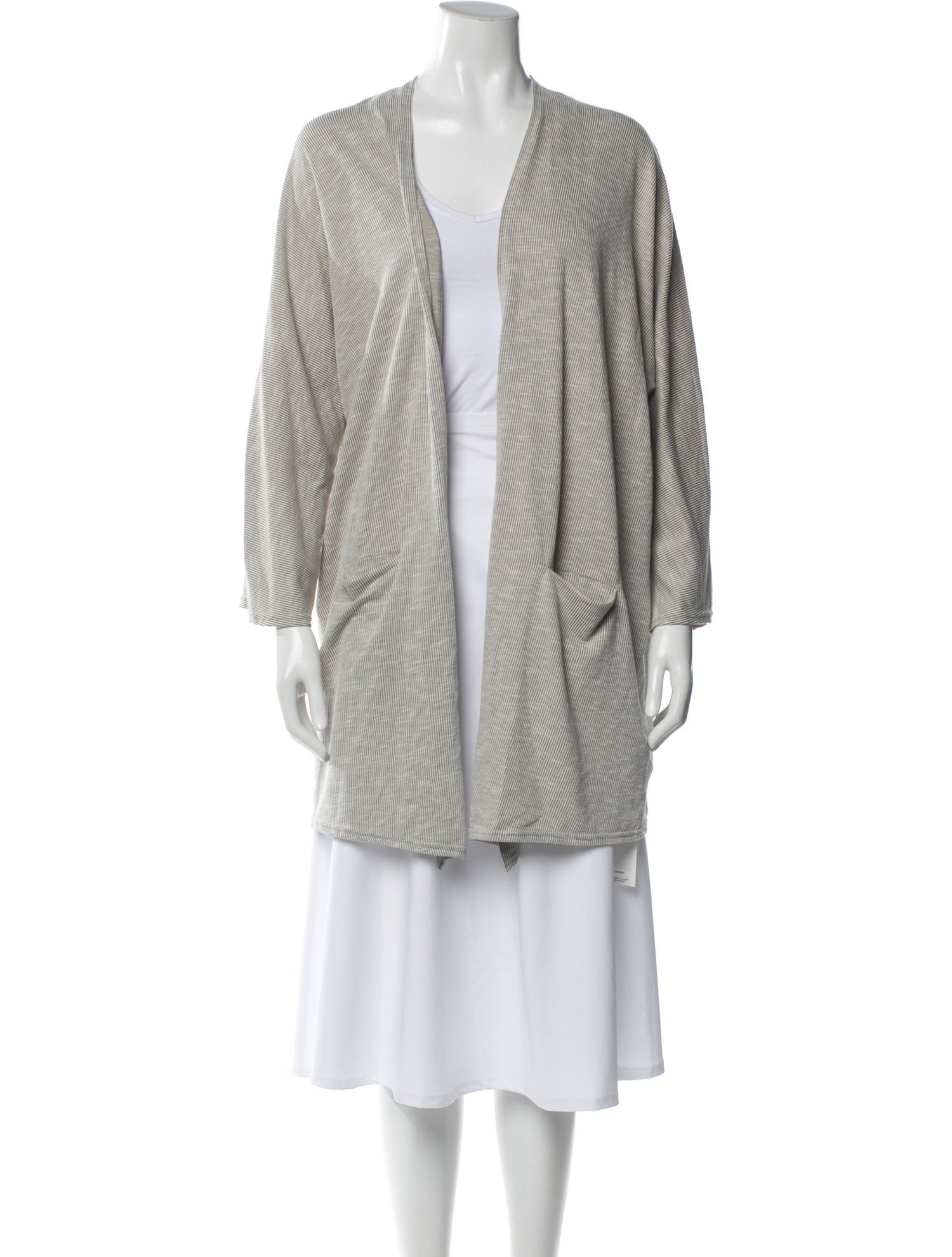 DONNI. V-Neck Sweater
