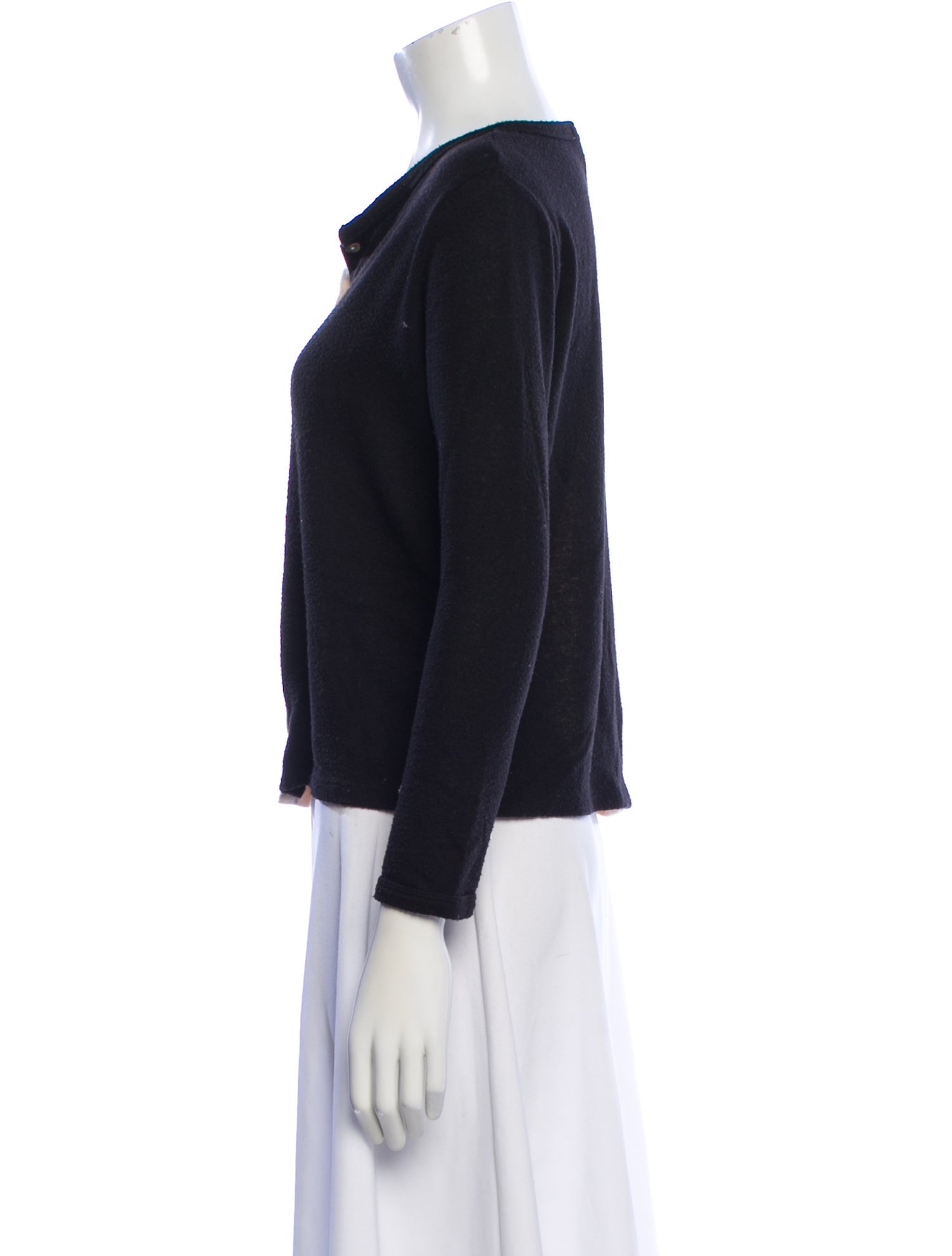 DONNI. V-Neck Sweater
