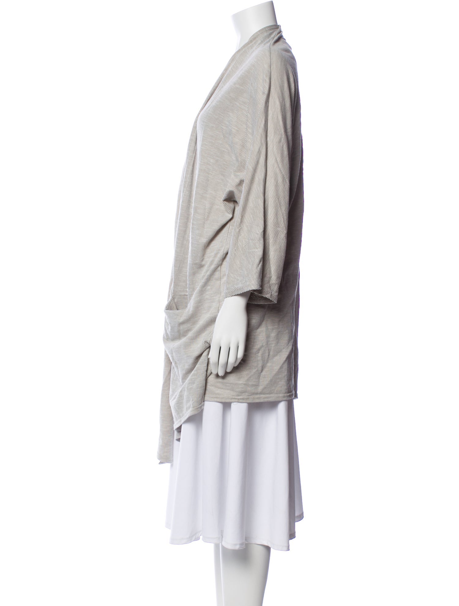DONNI. V-Neck Sweater