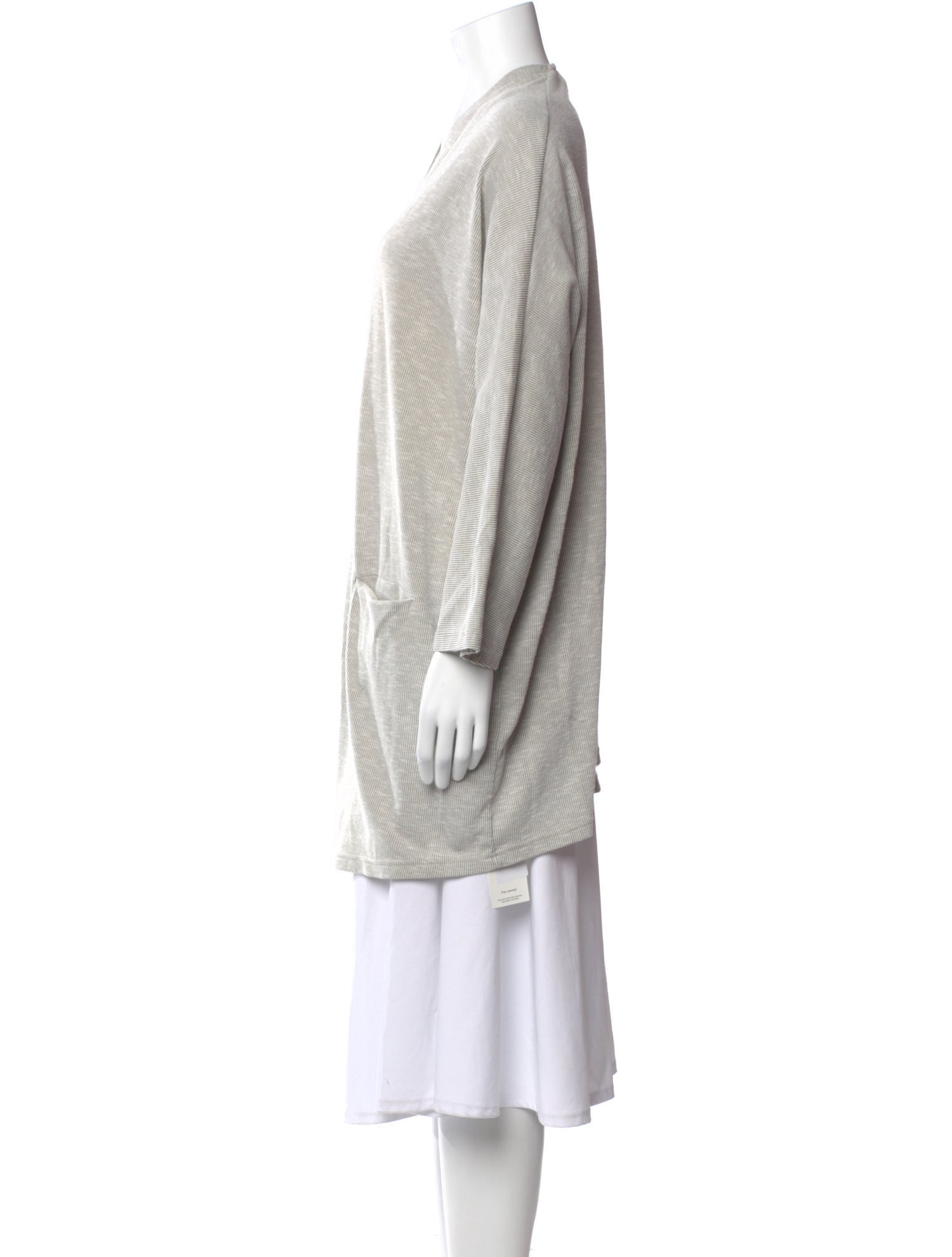 DONNI. V-Neck Sweater