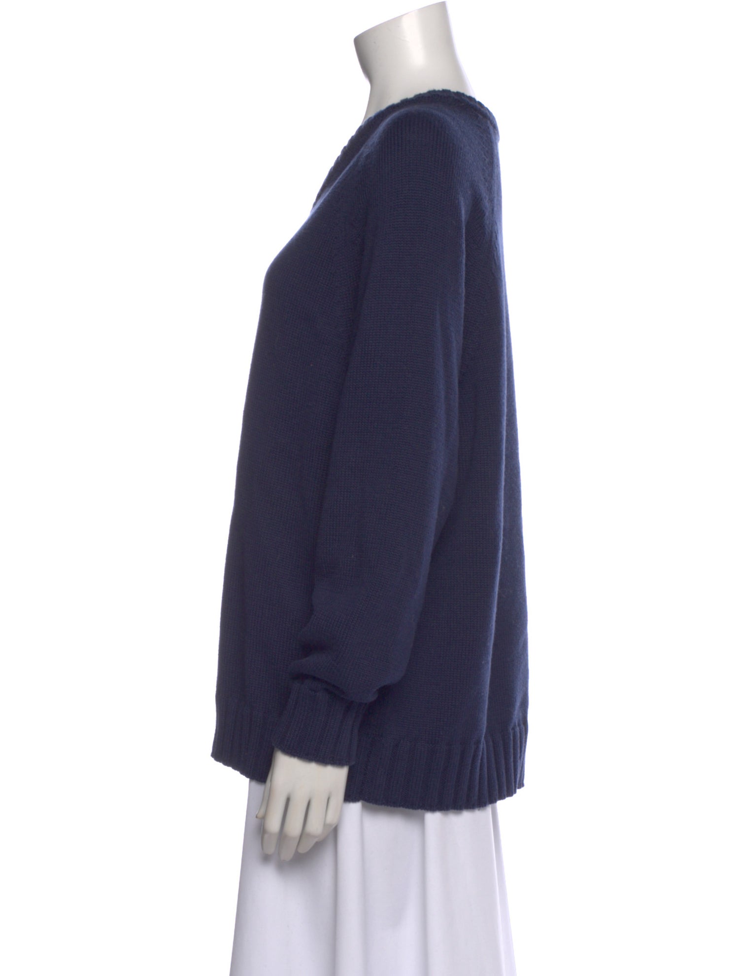 DONNI. V-Neck Sweater