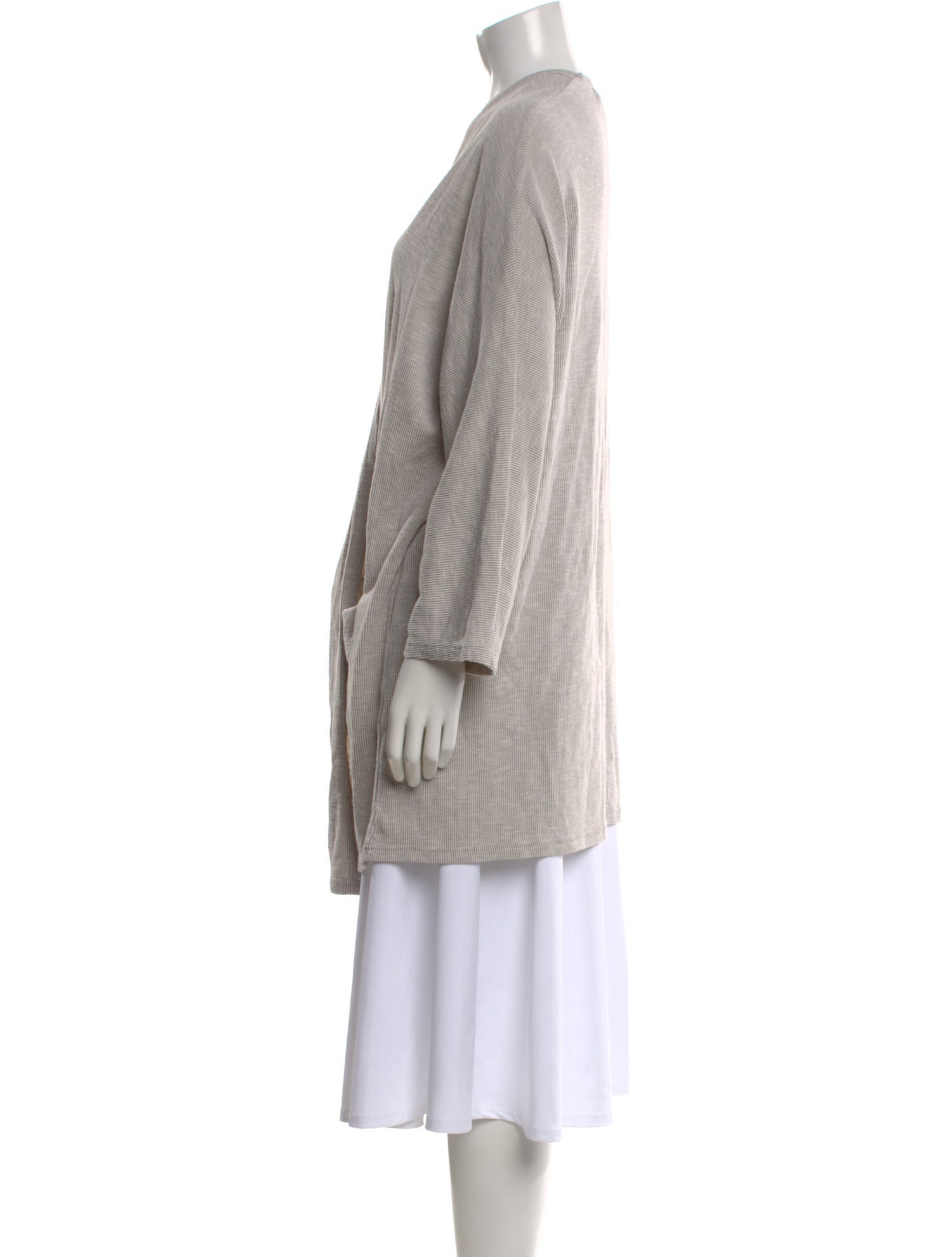 DONNI. V-Neck Sweater