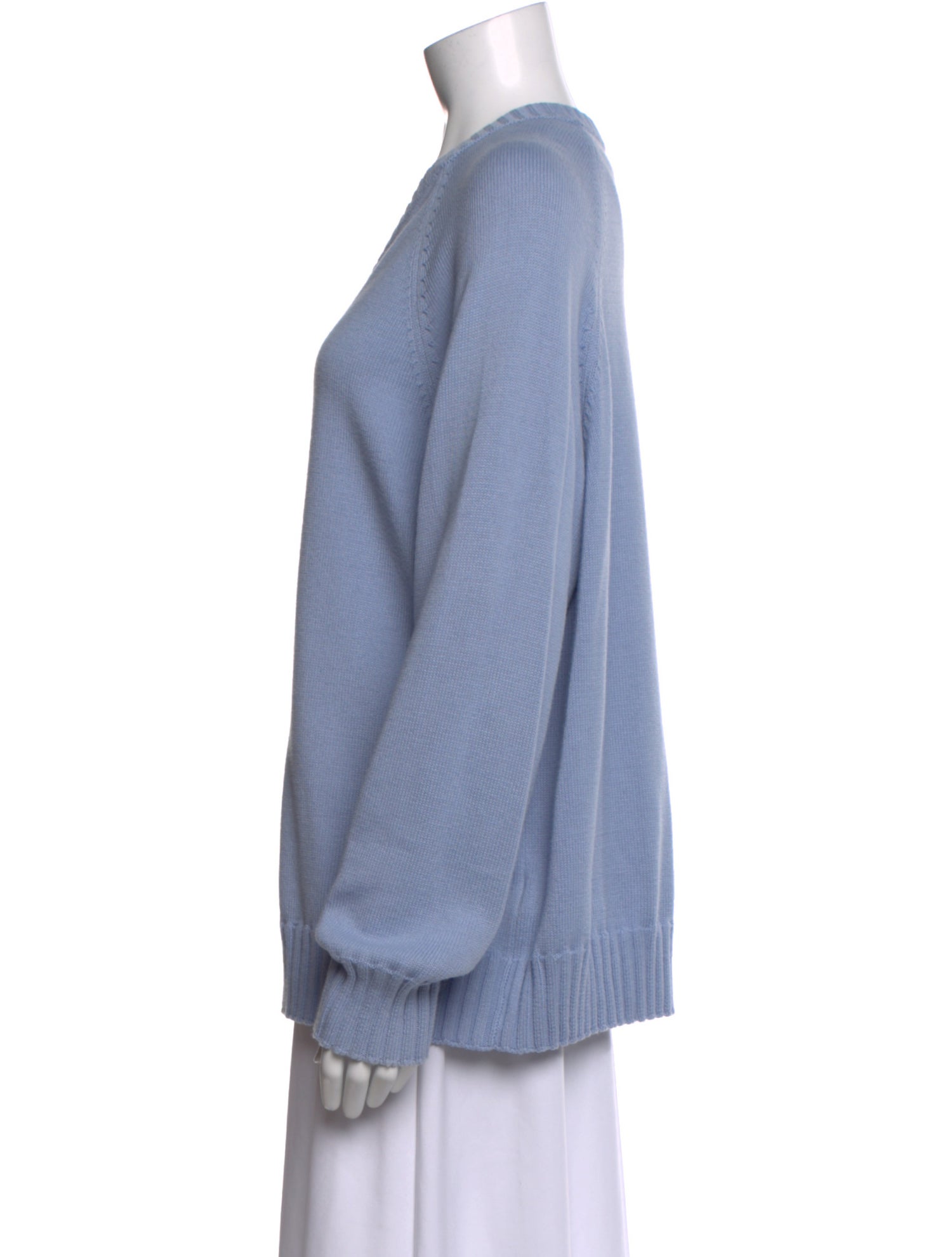 DONNI. V-Neck Sweater
