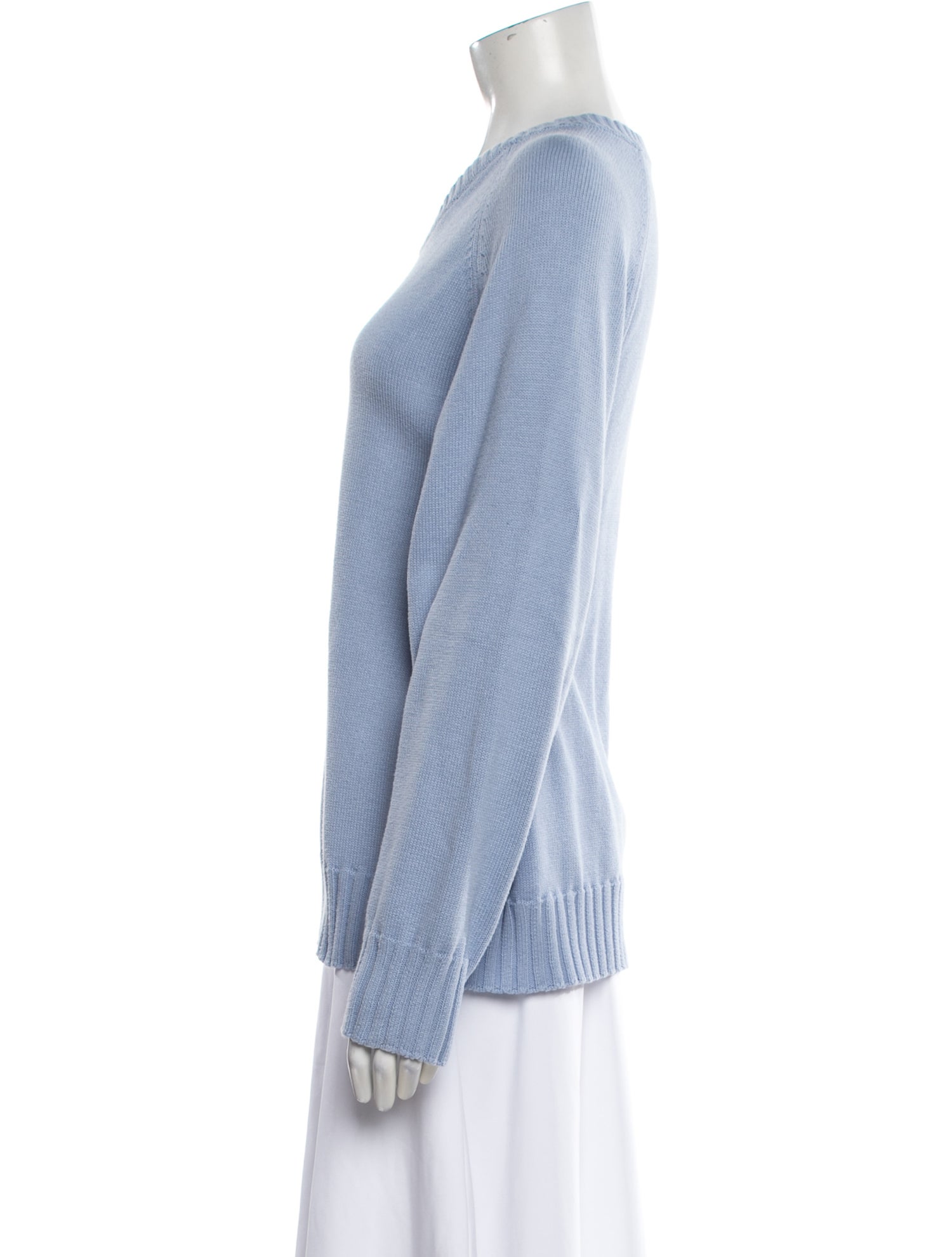 DONNI. V-Neck Sweater