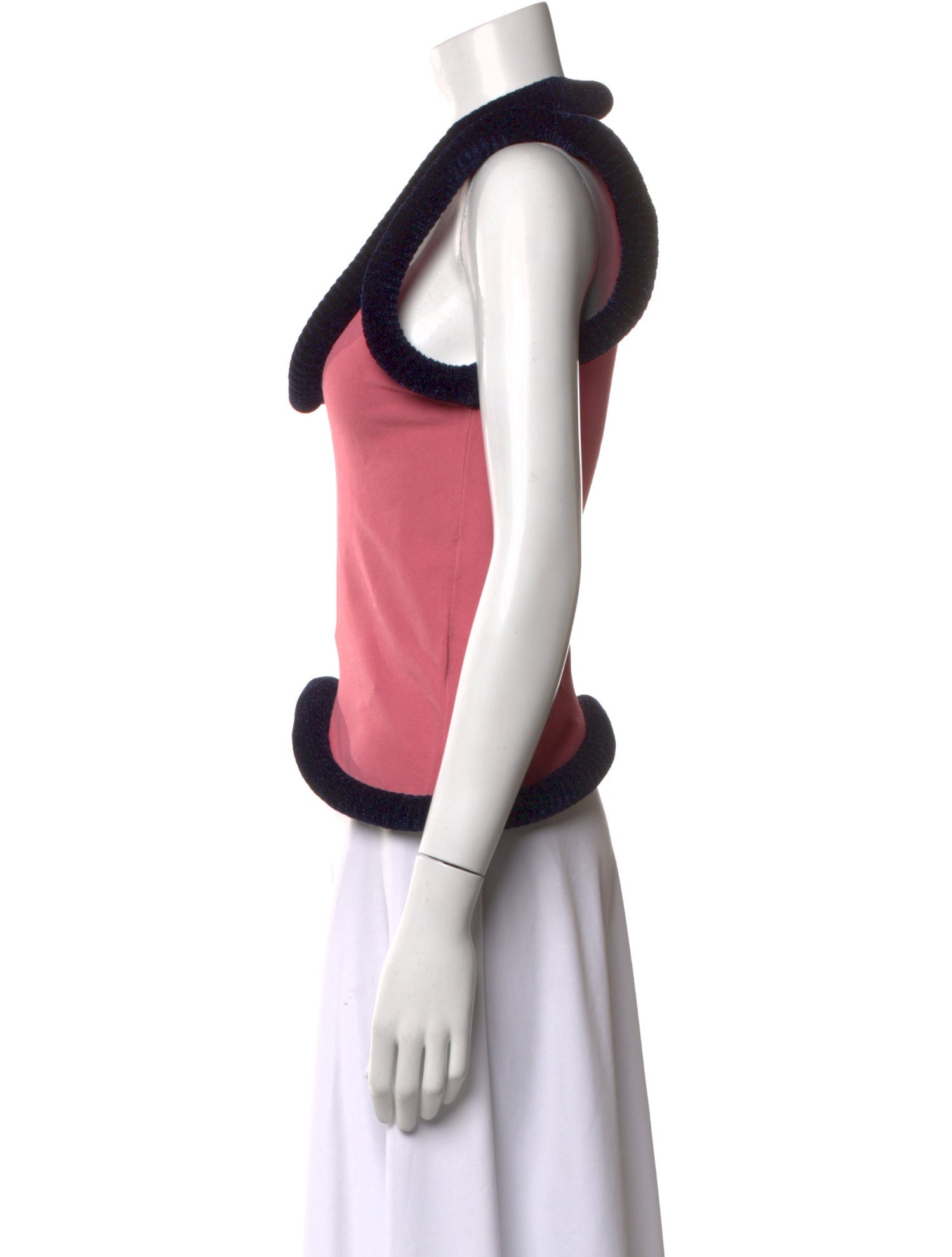 Diotima Scoop Neck Sleeveless Top