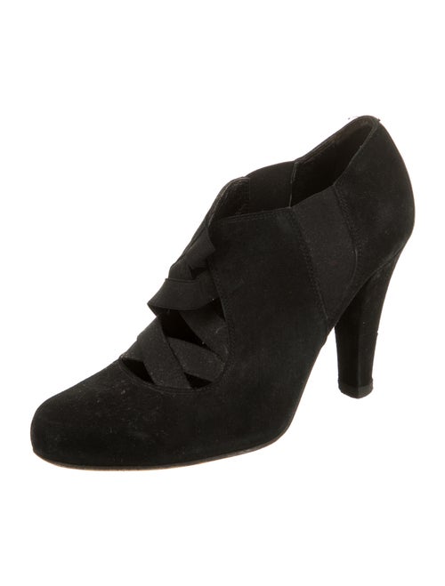 Donald Pliner Donald J Pliner Suede Pumps