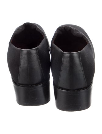 Donald Pliner Canvas Pumps