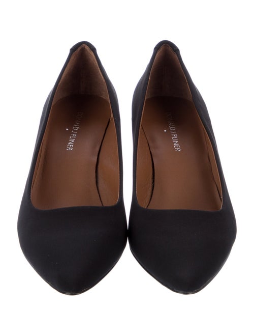 Donald Pliner Pumps