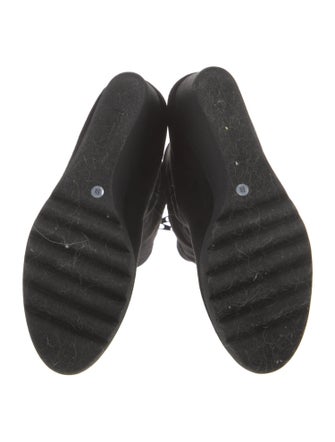 Donald Pliner Suede Boots