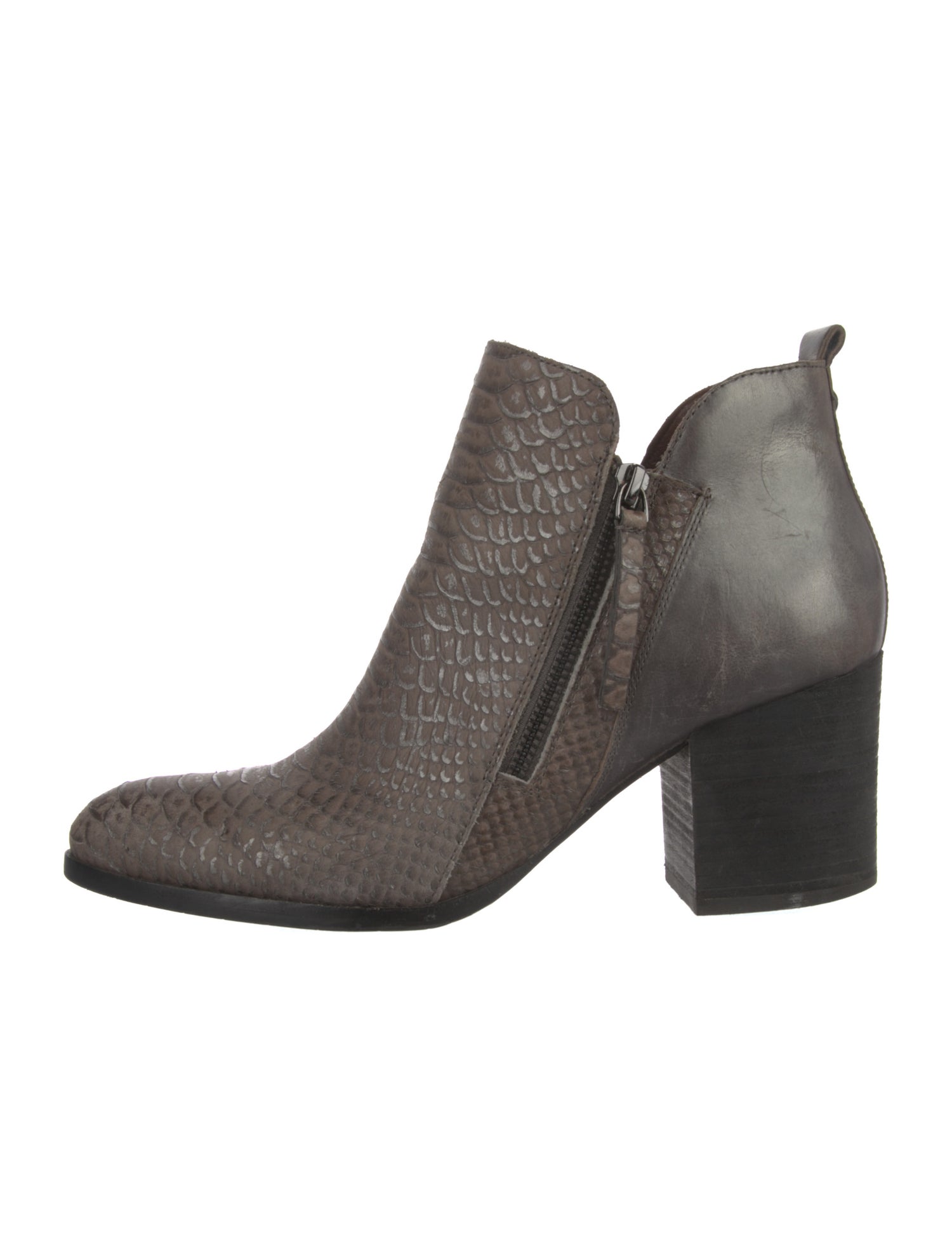 Donald Pliner Leather Boots