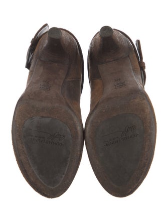 Donald Pliner Mules