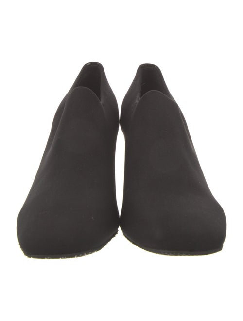 Donald Pliner Neoprene Pumps