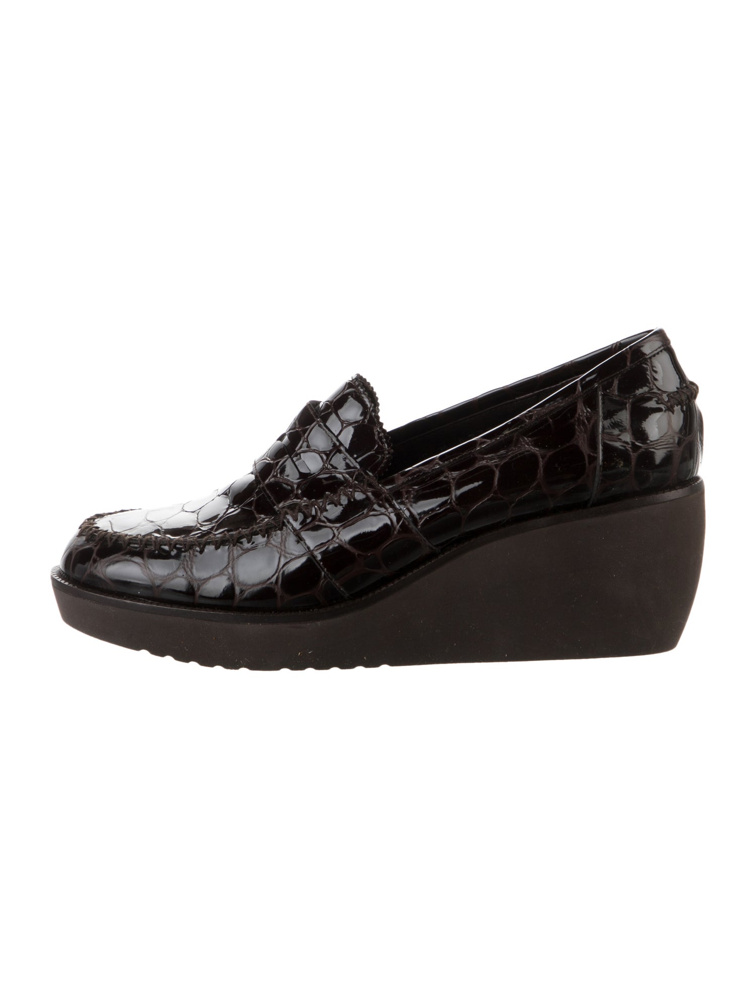 Donald Pliner Patent Leather Pumps