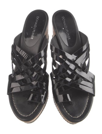 Donald Pliner Patent Leather Slides