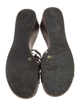 Donald Pliner Leather Slides