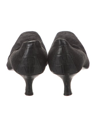 Donald Pliner Suede Pumps