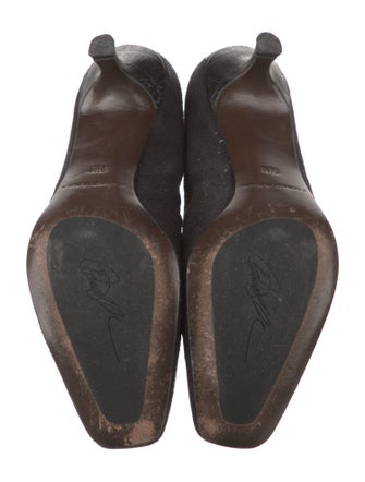 Donald Pliner Suede Pumps