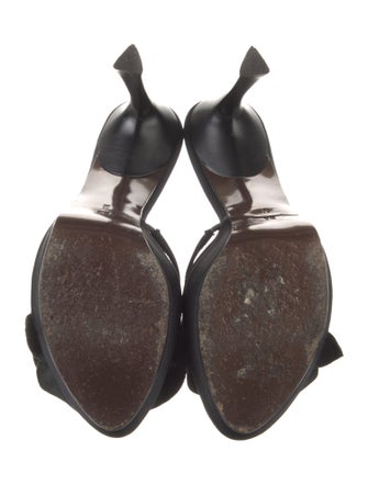 Donald Pliner Leather Ruffle Embellishment Slides