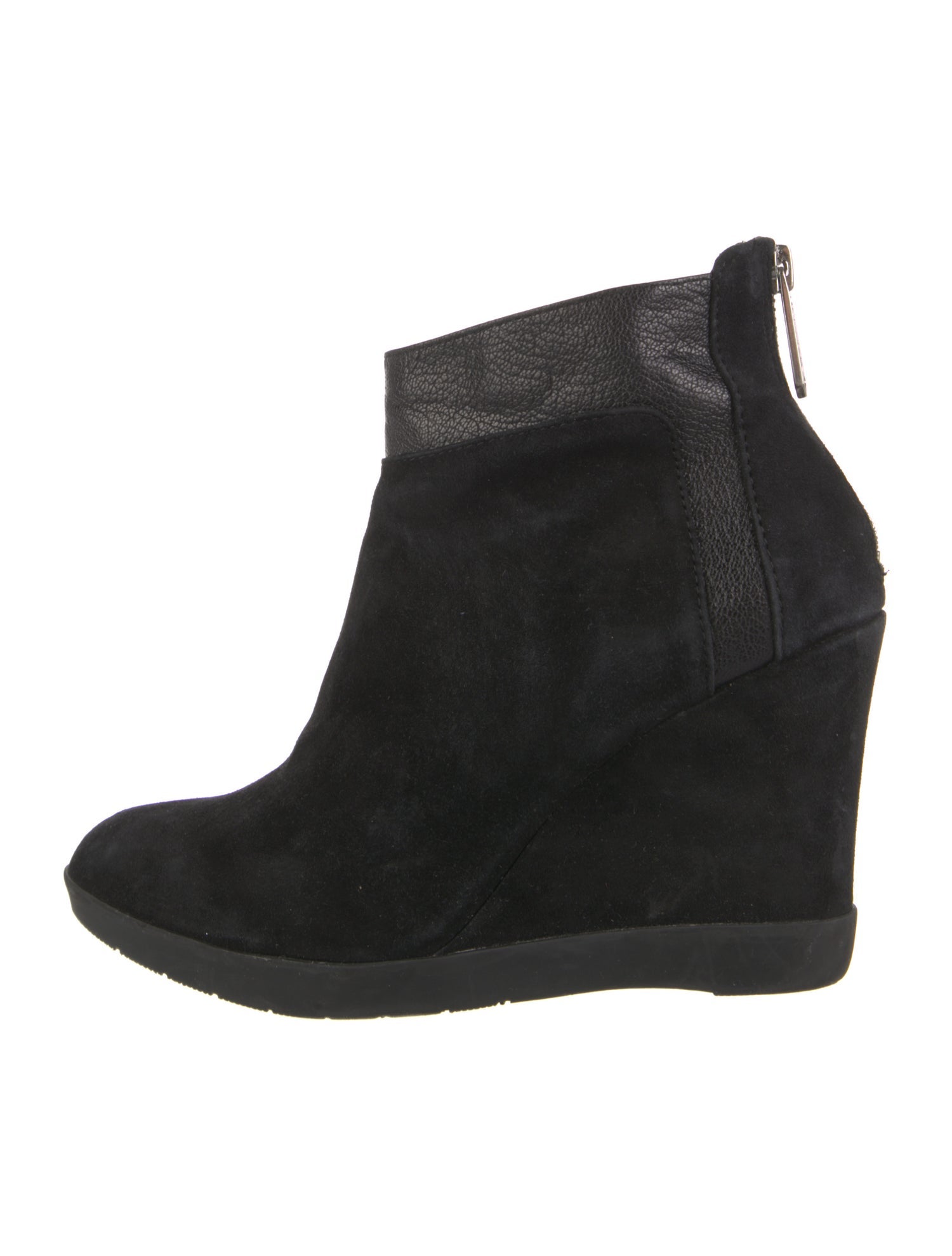 Donald Pliner Suede Boots