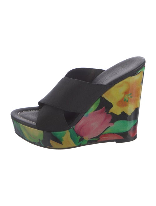 Donald Pliner Floral Print Slides