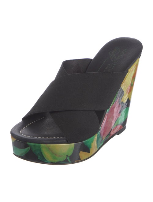 Donald Pliner Floral Print Slides