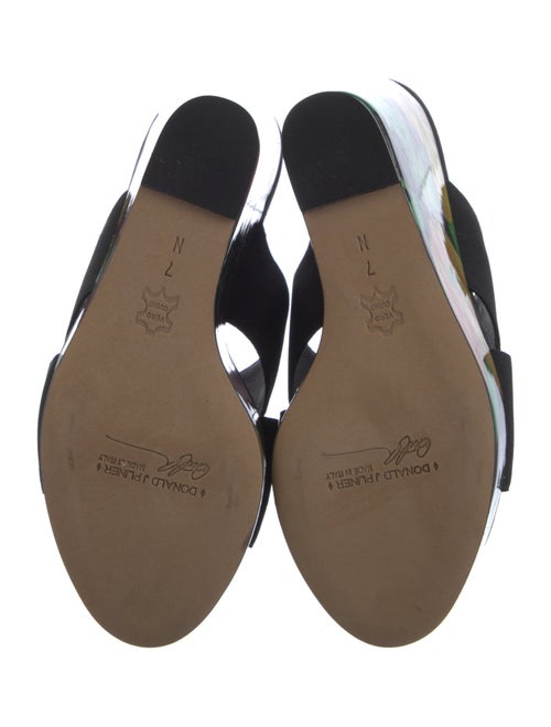 Donald Pliner Floral Print Slides