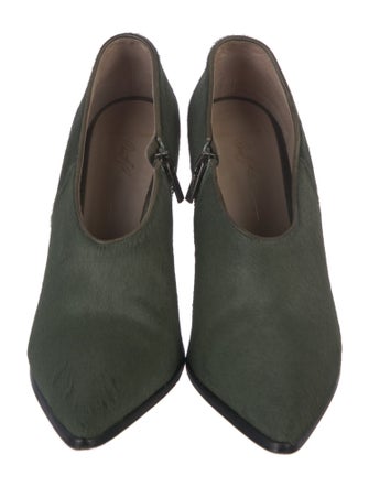 Donald Pliner Suede Pumps