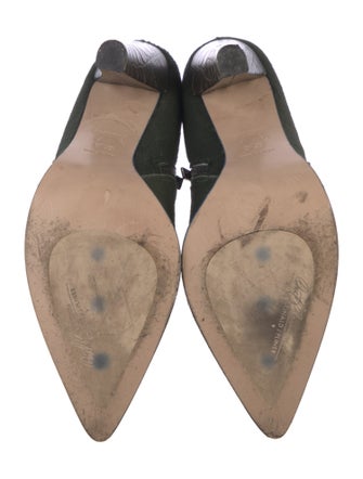 Donald Pliner Suede Pumps