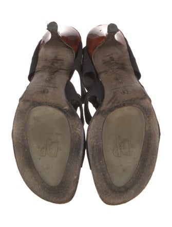 Donald Pliner T-Strap Sandals