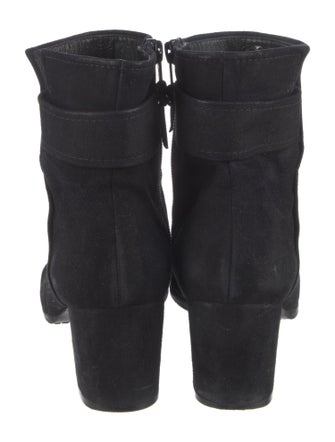 Donald Pliner Suede Pumps