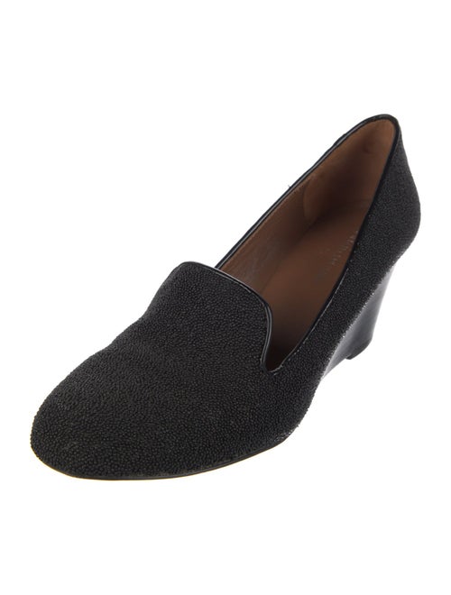 Donald Pliner Canvas Pumps