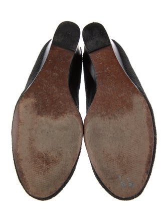 Donald Pliner Canvas Pumps