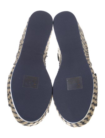 Donald Pliner Leather Whipstitch Trim Slingback Sandals