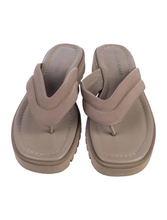 Donald Pliner Slides