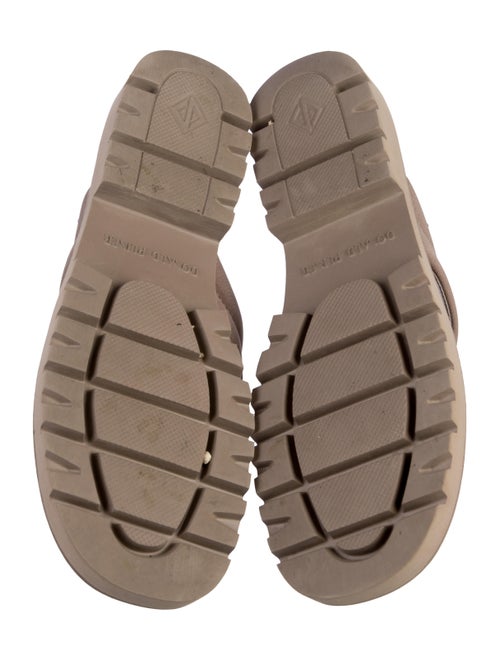 Donald Pliner Slides