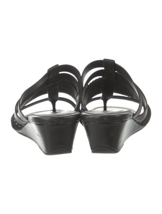 Donald Pliner Leather Slides