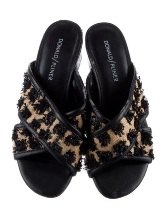 Donald Pliner Leather Printed Slides