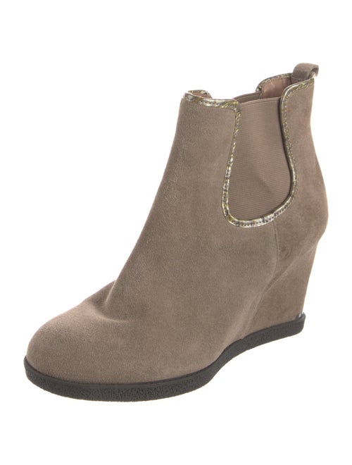 Donald Pliner Suede Chelsea Boots