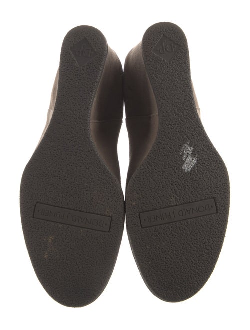 Donald Pliner Suede Chelsea Boots