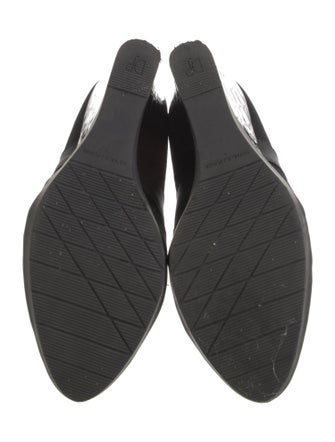 Donald Pliner Suede Pumps