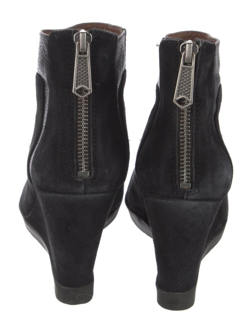 Donald Pliner Suede Boots