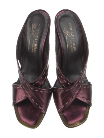 Donald Pliner Leather Slides