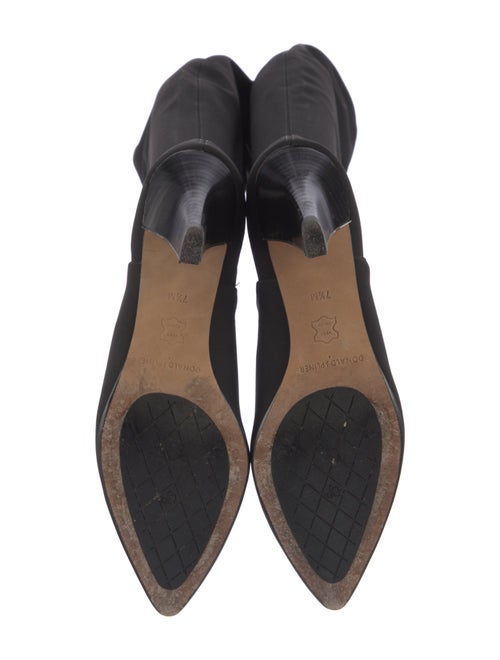 Donald Pliner Suede Boots