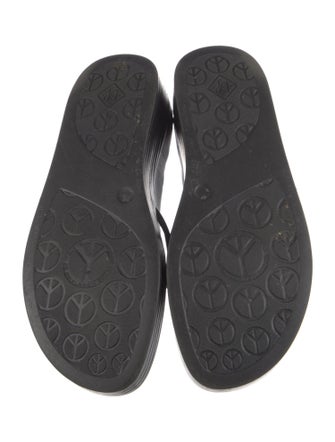 Donald Pliner Leather Slides