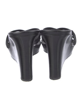 Donald Pliner Leather Slides